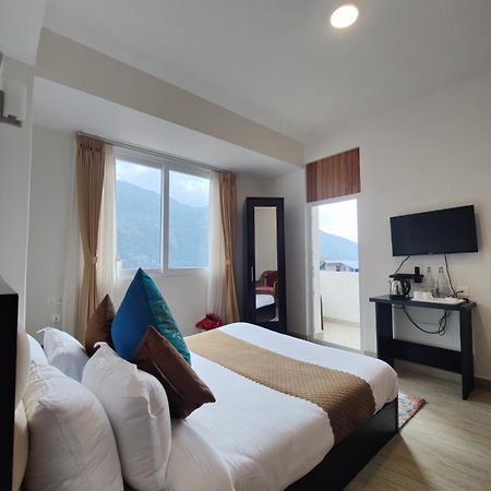 Maplewood Hotel & Spa Gangtok Extérieur photo