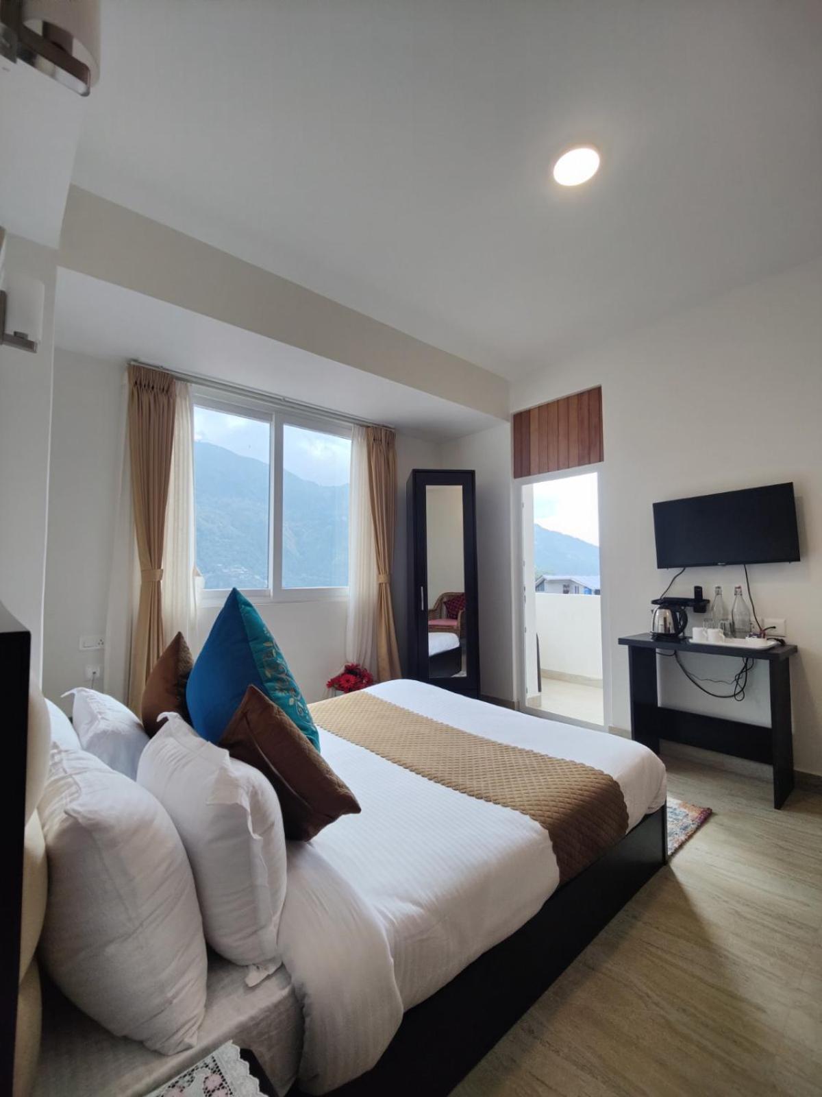 Maplewood Hotel & Spa Gangtok Extérieur photo