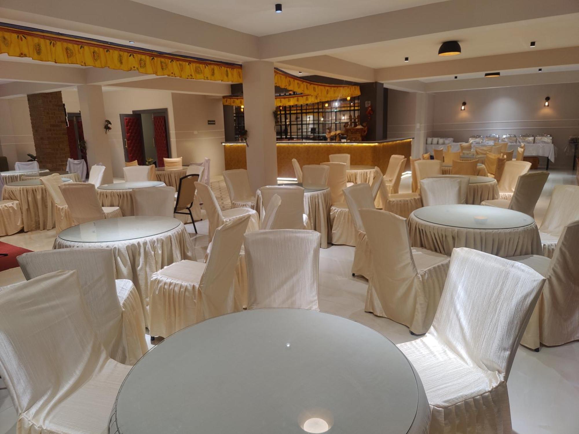 Maplewood Hotel & Spa Gangtok Extérieur photo