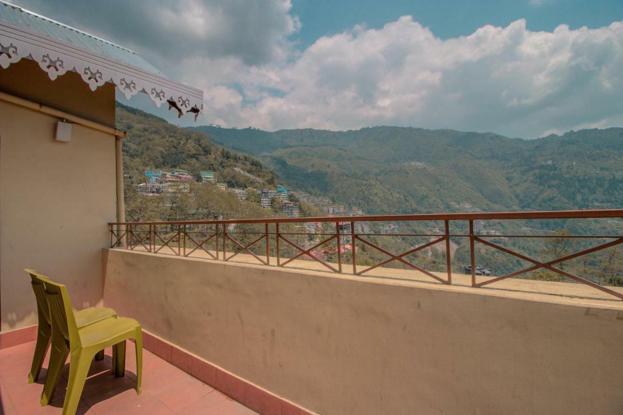 Maplewood Hotel & Spa Gangtok Extérieur photo