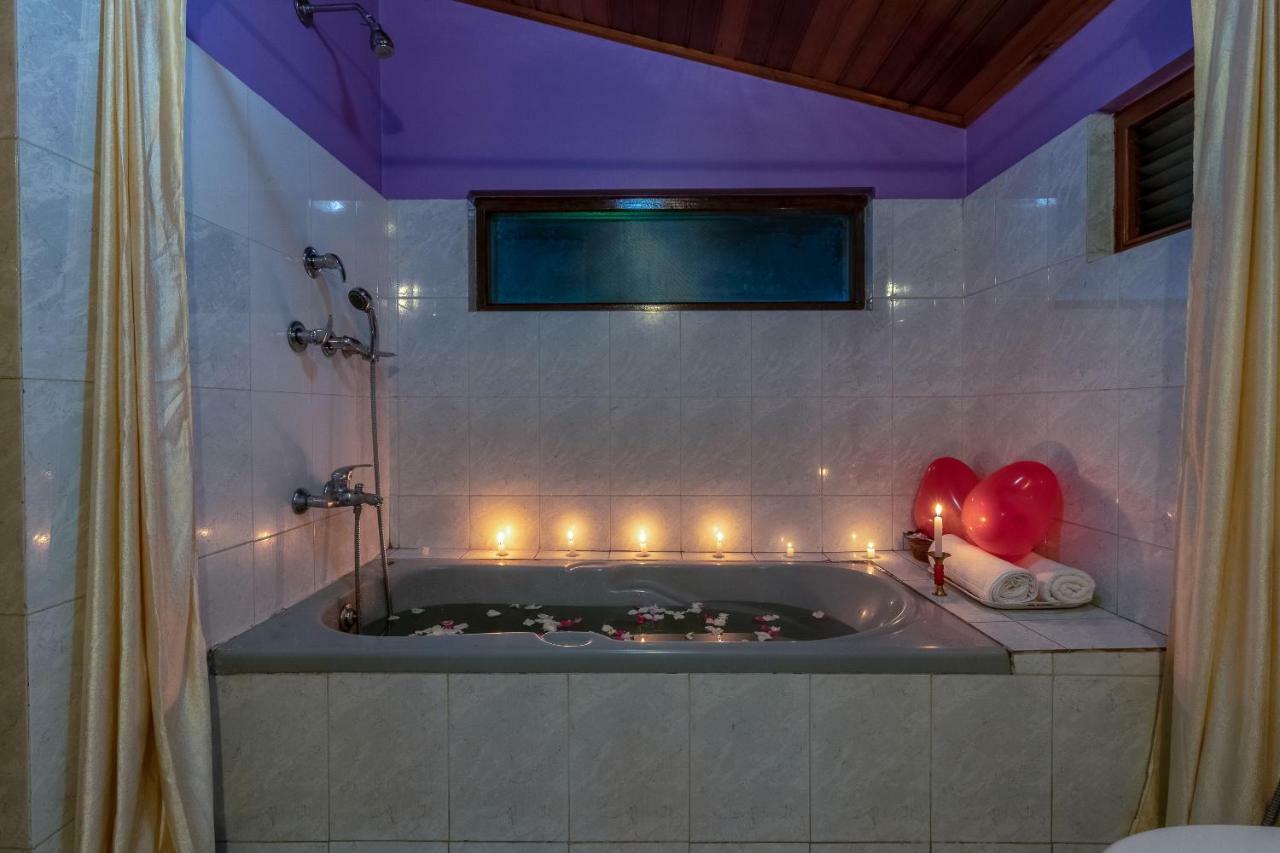 Maplewood Hotel & Spa Gangtok Extérieur photo